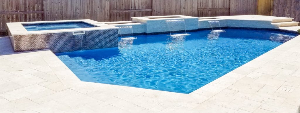 Geometric pool & spa in Dallas.